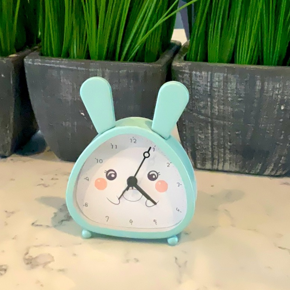 Bunny clock